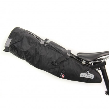 Bolso trasero bikepacking arkel seatpacker 9